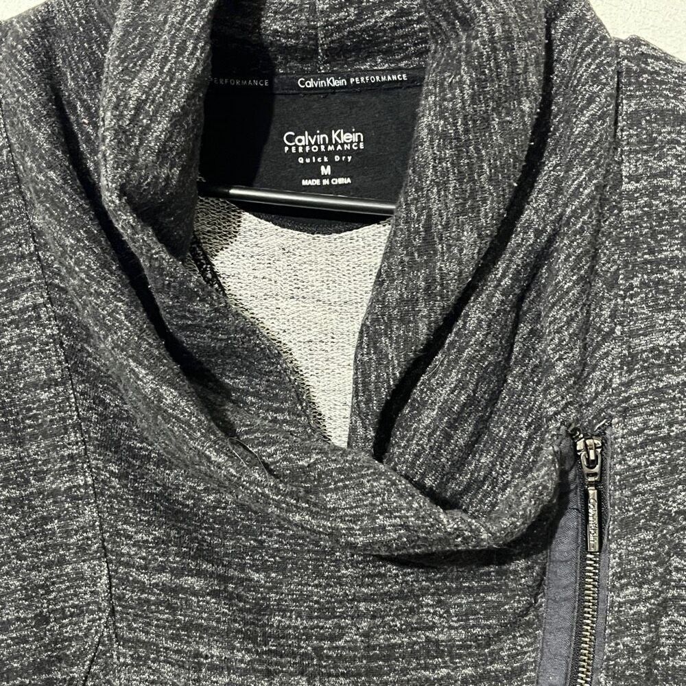 Calvin Klein Performance Quick Dry Size M - image 8